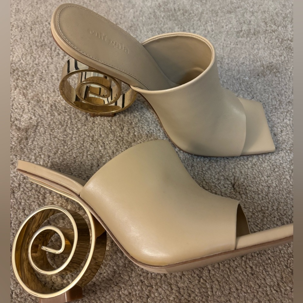 Ira Mule in Sand
CULT GAIA
Color: Sand